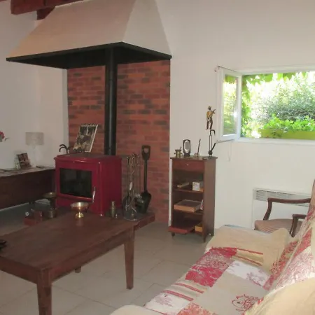 Maison Renovee Avec Parc, Piscine Partagee Et Activites Pour Enfants - Draps Et Linge Offerts - Fr-1-489-324 Holiday home Moulins (Allier)