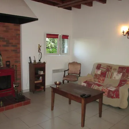 Holiday home Maison Renovee Avec Parc, Piscine Partagee Et Activites Pour Enfants - Draps Et Linge Offerts - Fr-1-489-324 *