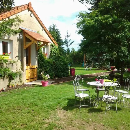 Maison Renovee Avec Parc, Piscine Partagee Et Activites Pour Enfants - Draps Et Linge Offerts - Fr-1-489-324 Holiday home Moulins (Allier)